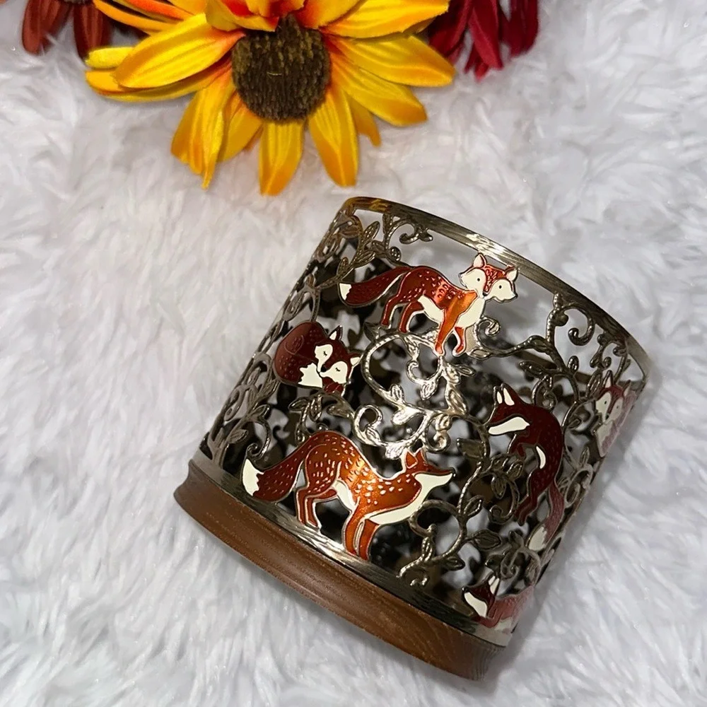 Bath & Body Works Fox Woodland Metal 3-Wick Candle Holder Sleeve CD1318
